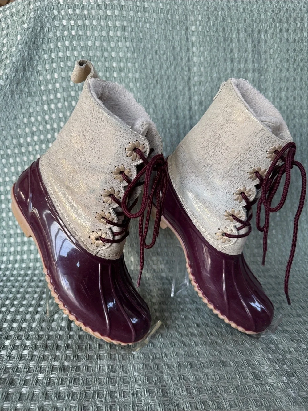 Jack Rogers Chloe Women's Burgundy and Cream Lace-Up Duck Boots Size 8